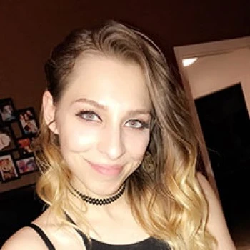 Tori Blue