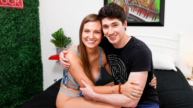 Fabio Armani & Kenzie Love Get Close In Their Interview